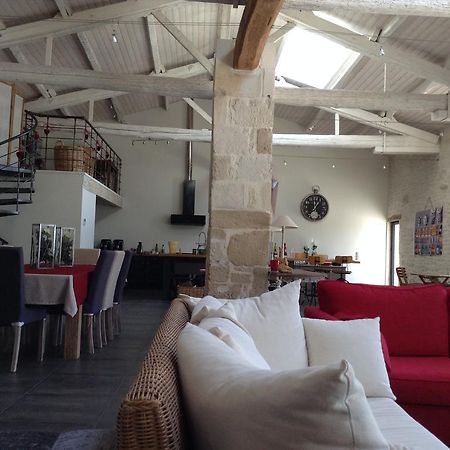 Bed and Breakfast La Grange D'Aunis Aigrefeuille-dʼAunis Exterior foto