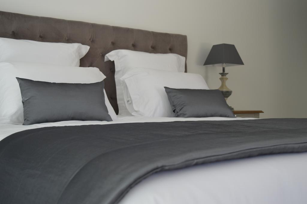 Bed and Breakfast La Grange D'Aunis Aigrefeuille-dʼAunis Habitación foto
