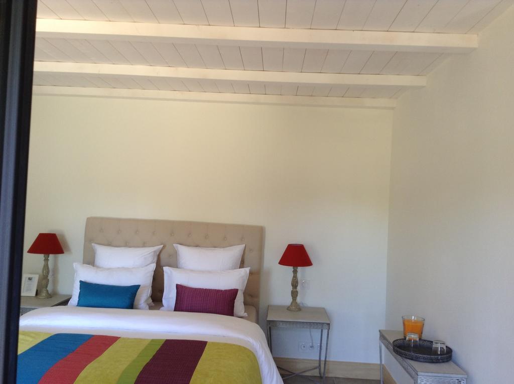 Bed and Breakfast La Grange D'Aunis Aigrefeuille-dʼAunis Habitación foto